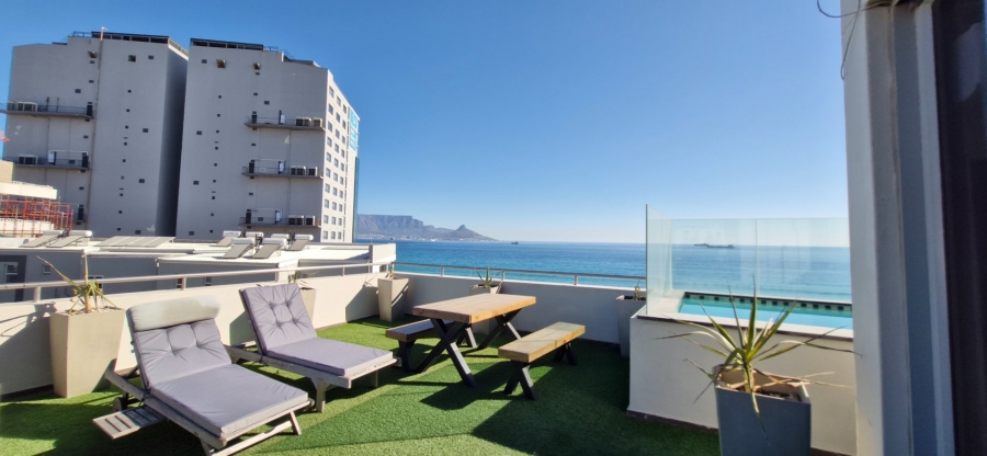  Bedroom Property for Sale in Bloubergstrand Western Cape